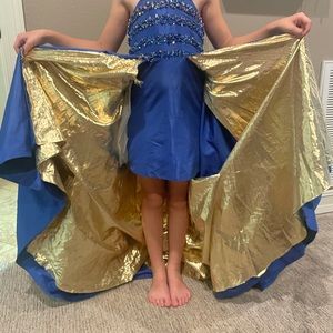 Royal blue and gold fun fashion